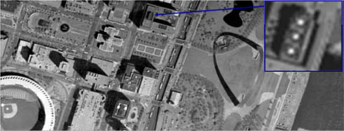 Пример панхроматического изображения со спутника IKONOS (пространственное разрешение 1 м)