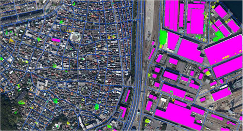 Мониторинг изменения городской застройки (изменения выделены зеленым цветом)